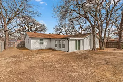 705 NW Hillery Street, Burleson, TX 76028 - Photo 26