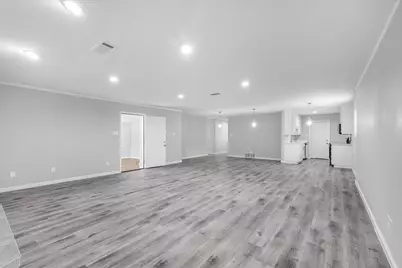 705 NW Hillery Street, Burleson, TX 76028 - Photo 6