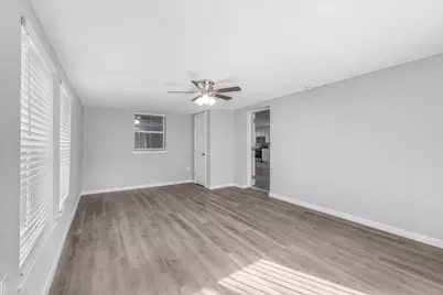 705 NW Hillery Street, Burleson, TX 76028 - Photo 22