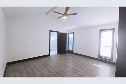 1933 Oakbluff Drive, Carrollton, TX 75007 - Photo 14