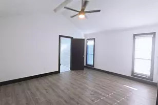 1933 Oakbluff Dr, Carrollton, TX 75007 - Photo 14