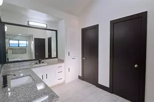 1933 Oakbluff Dr, Carrollton, TX 75007 - Photo 16