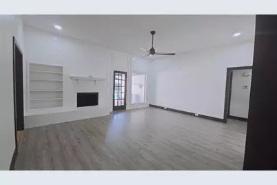 1933 Oakbluff Drive, Carrollton, TX 75007 - Photo 8