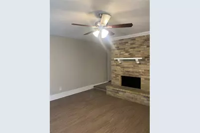 401 Curts Drive, Grand Prairie, TX 75052 - Photo 2