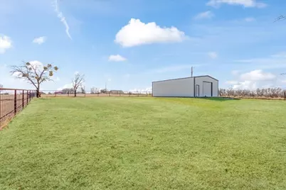 1174 Dickens, Howe, TX 75459 - Photo 34