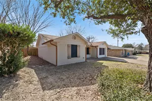 770 Southwood, Athens, TX 75751 - Photo 2