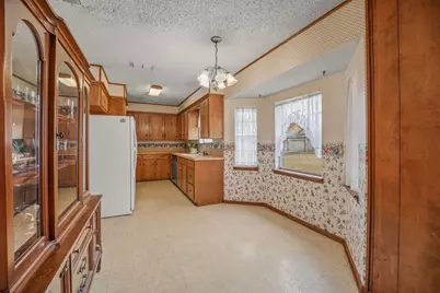 1211 W Cage Street, Stephenville, TX 76401 - Photo 6