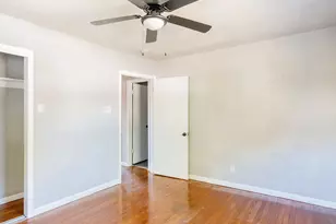 4200 Kenwood Ct, Fort Worth, TX 76103 - Photo 12