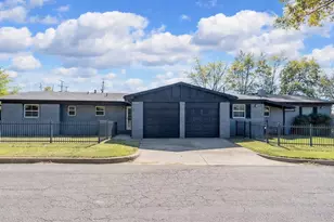 4200 Kenwood Ct, Fort Worth, TX 76103 - Photo 1