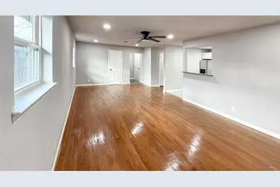 4200 Kenwood Court #B, Fort Worth, TX 76103 - Photo 4