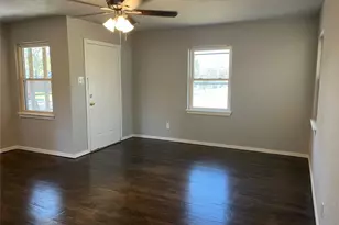 1500 Grace St, Arlington, TX 76010 - Photo 2