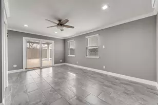 2507 Hightrail Dr, Carrollton, TX 75006 - Photo 12