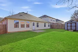 424 Shady Shore Ln, Crowley, TX 76036 - Photo 36