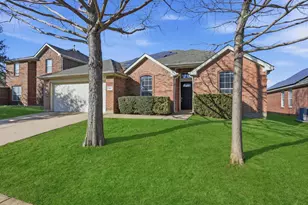 424 Shady Shore Ln, Crowley, TX 76036 - Photo 4