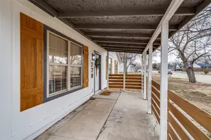 228 E Park St, Little Elm, TX 75068 - Photo 4