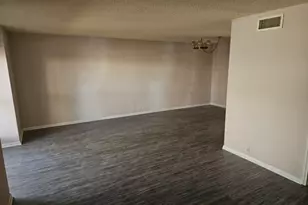 88 Townhouse Ln, Corpus Christi, TX 78412 - Photo 2