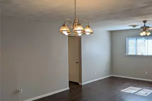 4725 Leonard St, Forest Hill, TX 76119 - Photo 8