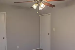 4725 Leonard St, Forest Hill, TX 76119 - Photo 16