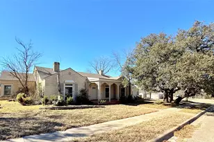 720 E Leslie St, Hamilton, TX 76531 - Photo 2