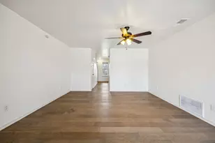 2726 Sherry St, Arlington, TX 76014 - Photo 10