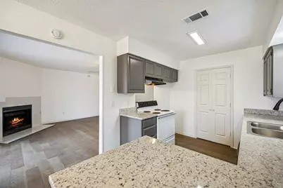 2726 Sherry Street, Arlington, TX 76014 - Photo 12