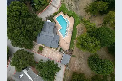 501 Arbor Creek Drive #204, Euless, TX 76039 - Photo 2