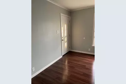 210 W Willingham Street #B, Cleburne, TX 76033 - Photo 8