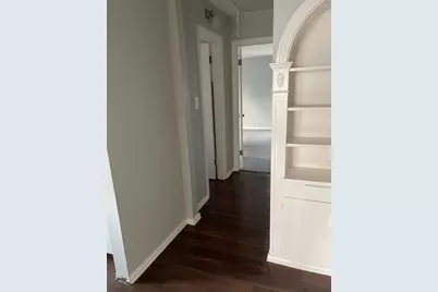 210 W Willingham Street #B, Cleburne, TX 76033 - Photo 10