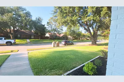1933 Oakbluff Drive, Carrollton, TX 75007 - Photo 2