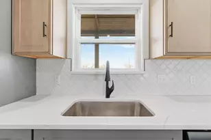 709 Harris St, Cisco, TX 76471 - Photo 8