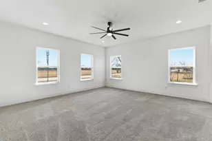 709 Harris St, Cisco, TX 76471 - Photo 16