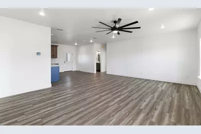 709 Harris Street, Cisco, TX 76471 - Photo 14