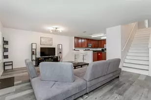 1801 Lynnwood Hills Dr, Fort Worth, TX 76112 - Photo 6