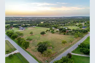 510 W County Road 714, Burleson, TX 76028 - Photo 2