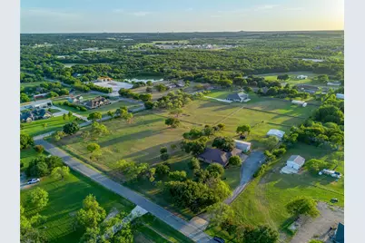510 W County Road 714, Burleson, TX 76028 - Photo 22