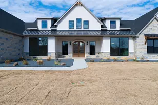 6300 Big Elk Dr, Mansfield, TX 76140 - Photo 2