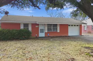 1302 Ann Arbor Dr, Corsicana, TX 75110 - Photo 2