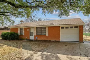 1302 Ann Arbor Dr, Corsicana, TX 75110 - Photo 4