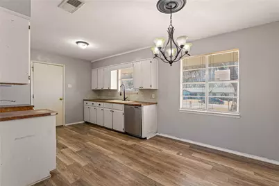 1005 Dayton Drive, Robinson, TX 76706 - Photo 6