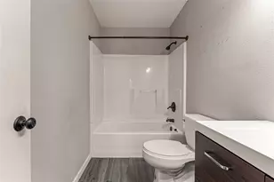 1005 Dayton Dr, Robinson, TX 76706 - Photo 10