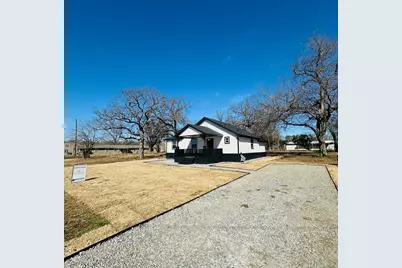 909 E Sears Street, Denison, TX 75021 - Photo 4