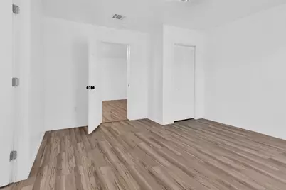 909 E Sears Street, Denison, TX 75021 - Photo 16