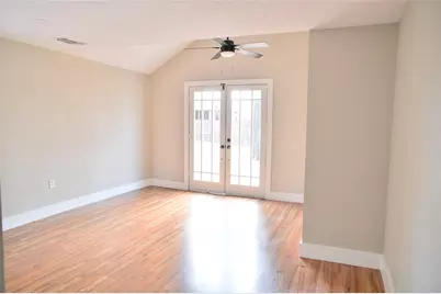 2010 Wesley Drive, Arlington, TX 76012 - Photo 12