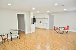 2010 Wesley Dr, Arlington, TX 76012 - Photo 4