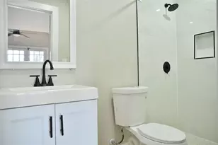 2010 Wesley Dr, Arlington, TX 76012 - Photo 16