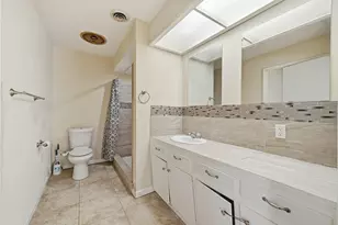 1306 Carr St, Hillsboro, TX 76645 - Photo 16