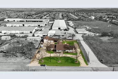 1012 Cowling Road, Sanger, TX 76266 - Photo 32