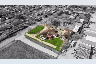 1012 Cowling Road, Sanger, TX 76266 - Photo 36