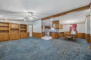 220 N Houston St, Edgewood, TX 75117 - Photo 4