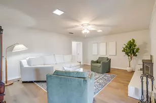 1404 Ems Rd W, Fort Worth, TX 76116 - Photo 12